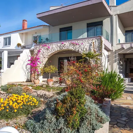 Villa Mara Με Ιδιωτική Παραλία Loutra Elevtheron Exterior photo
