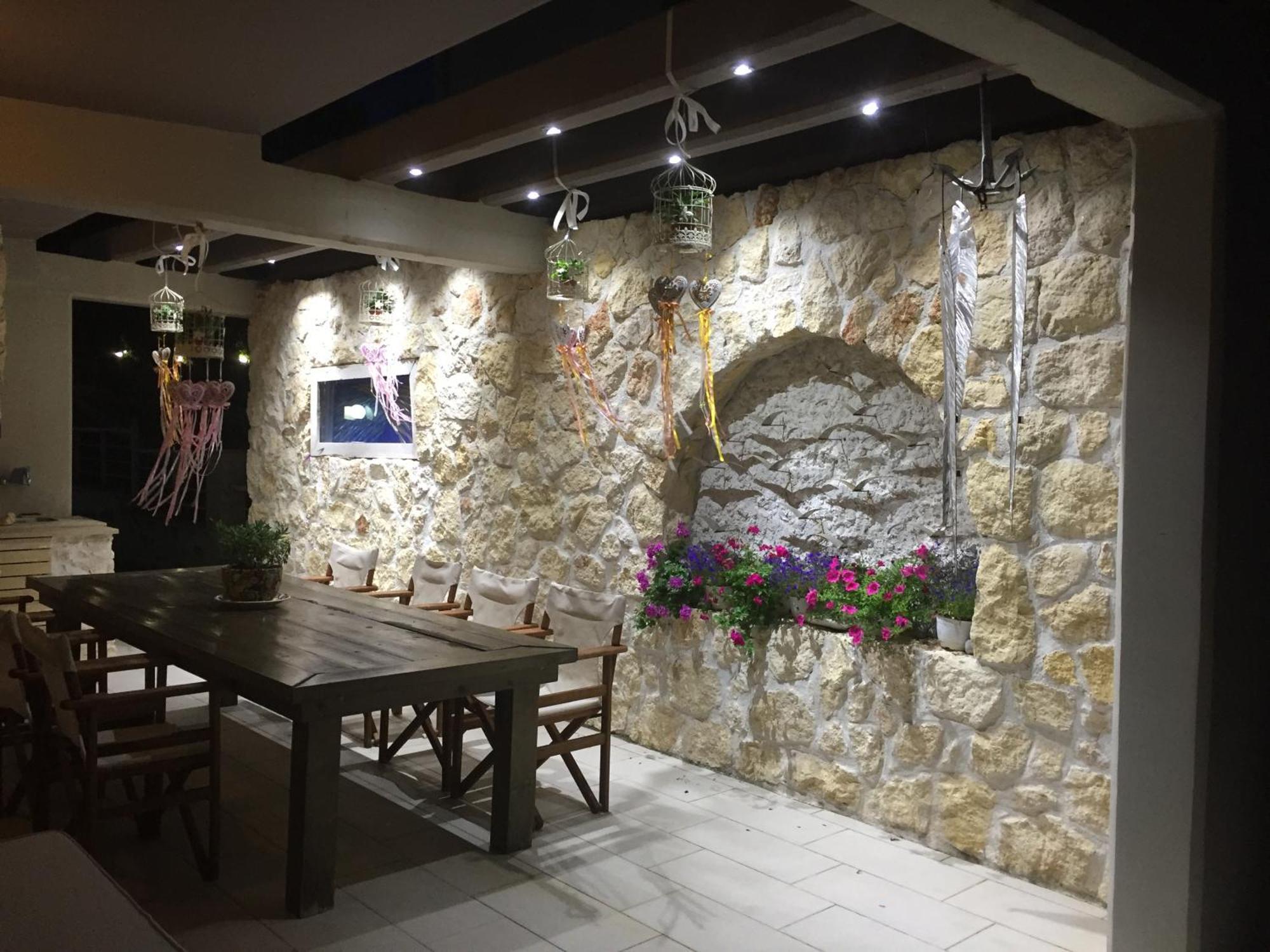 Ferienhaus Mara με ιδιωτική παραλία Loutra Elevtheron